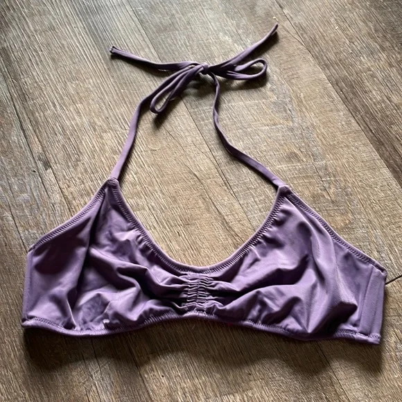 Victoria’s Secret halter bikini top - Picture 1 of 3